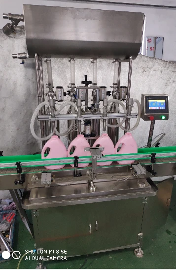 Întreaga mașină de umplere a liniei de producție